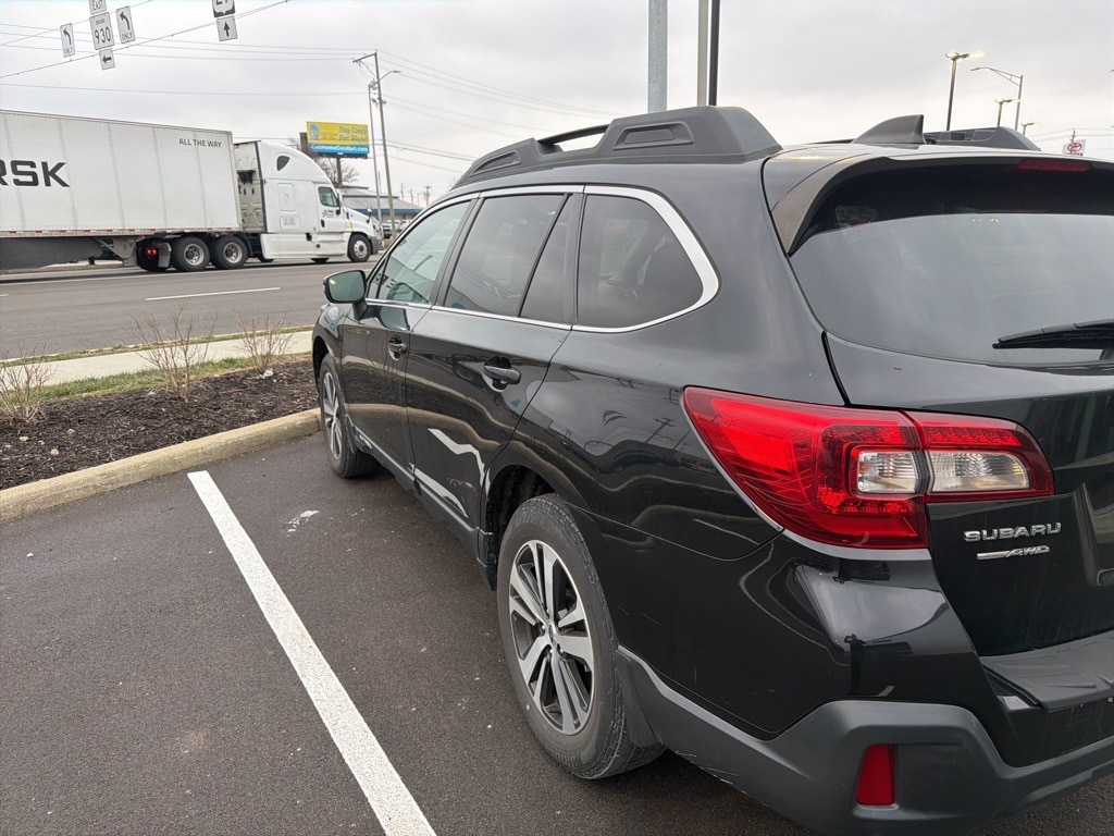 2018 SUBARU OUTBACK - Image 3