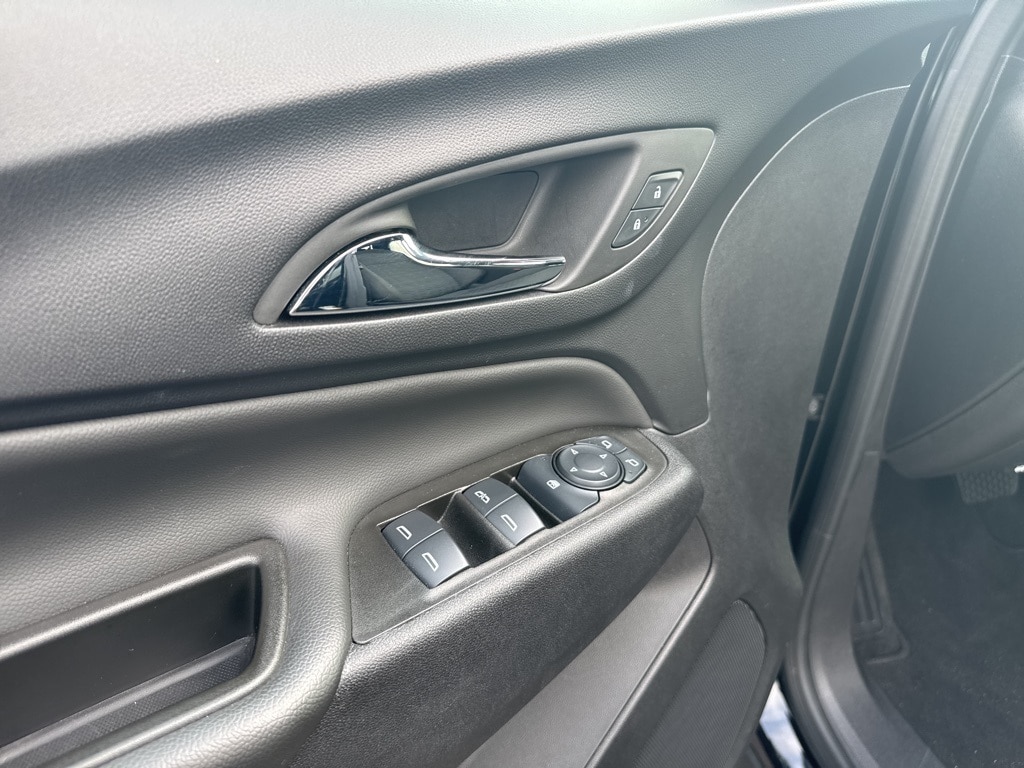 2024 CHEVROLET EQUINOX - Image 9