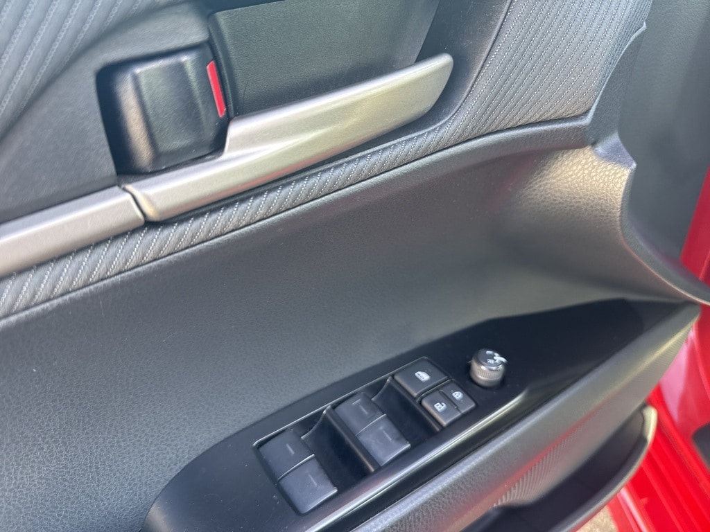 2025 TOYOTA CAMRY - Image 9