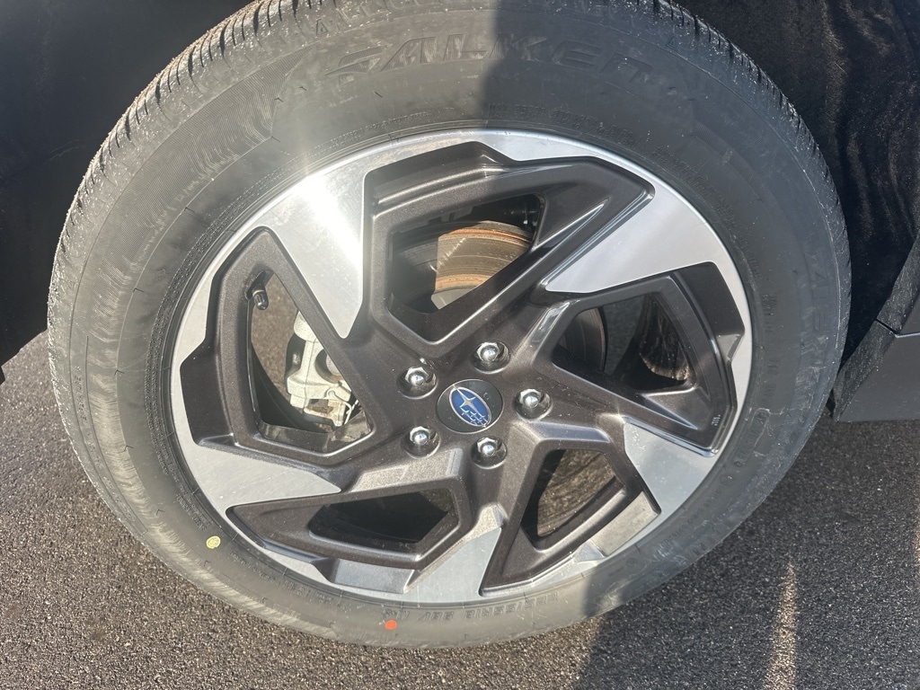 2025 SUBARU CROSSTREK - Image 30