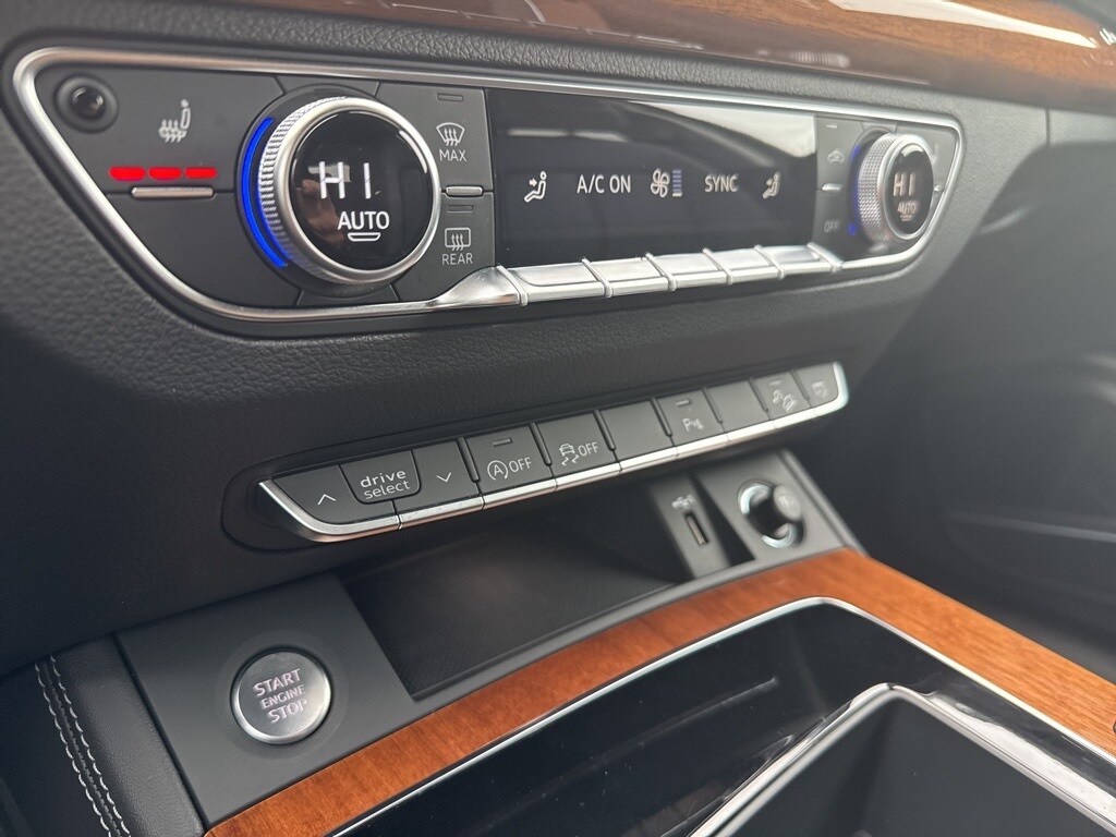 2023 AUDI Q5 - Image 16