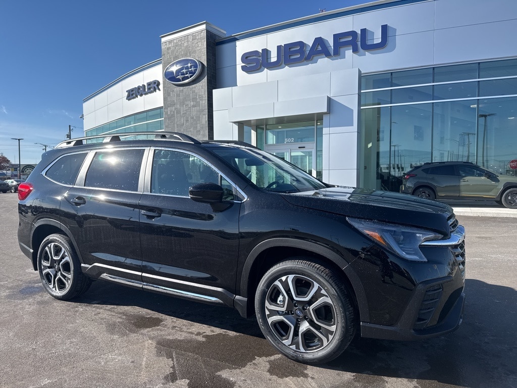 2026 Subaru Ascent Limited's photo