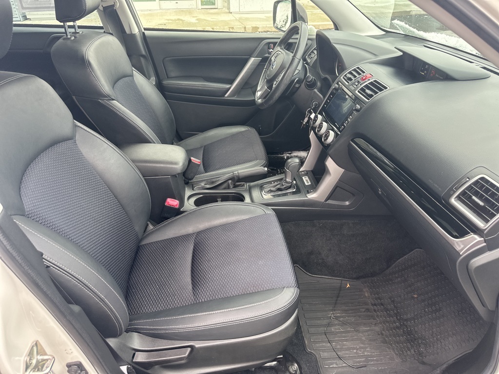 2018 SUBARU FORESTER - Image 7