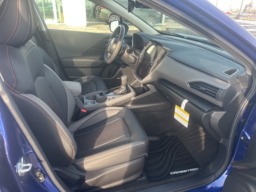 2025 SUBARU CROSSTREK - Image 7