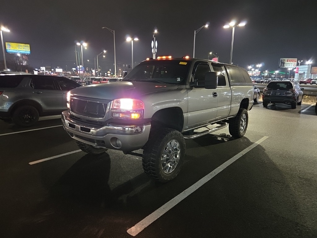 2003 GMC SIERRA - Image 2