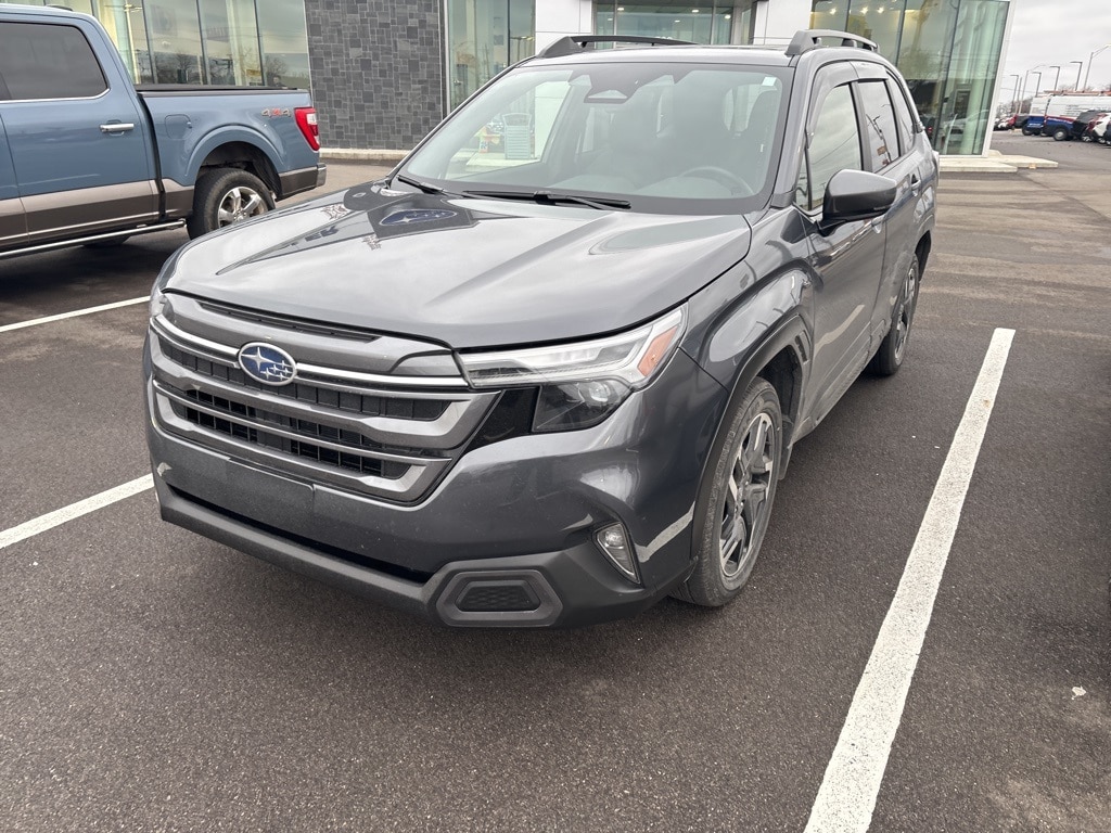 2025 SUBARU FORESTER - Image 2