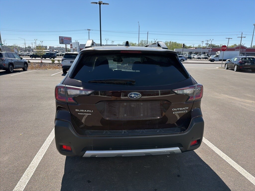 2023 Subaru Outback Touring XT photo 4