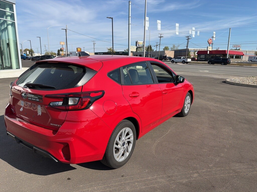 2024 Subaru Impreza Base photo 3