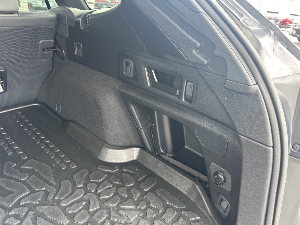 2023 SUBARU OUTBACK - Image 30