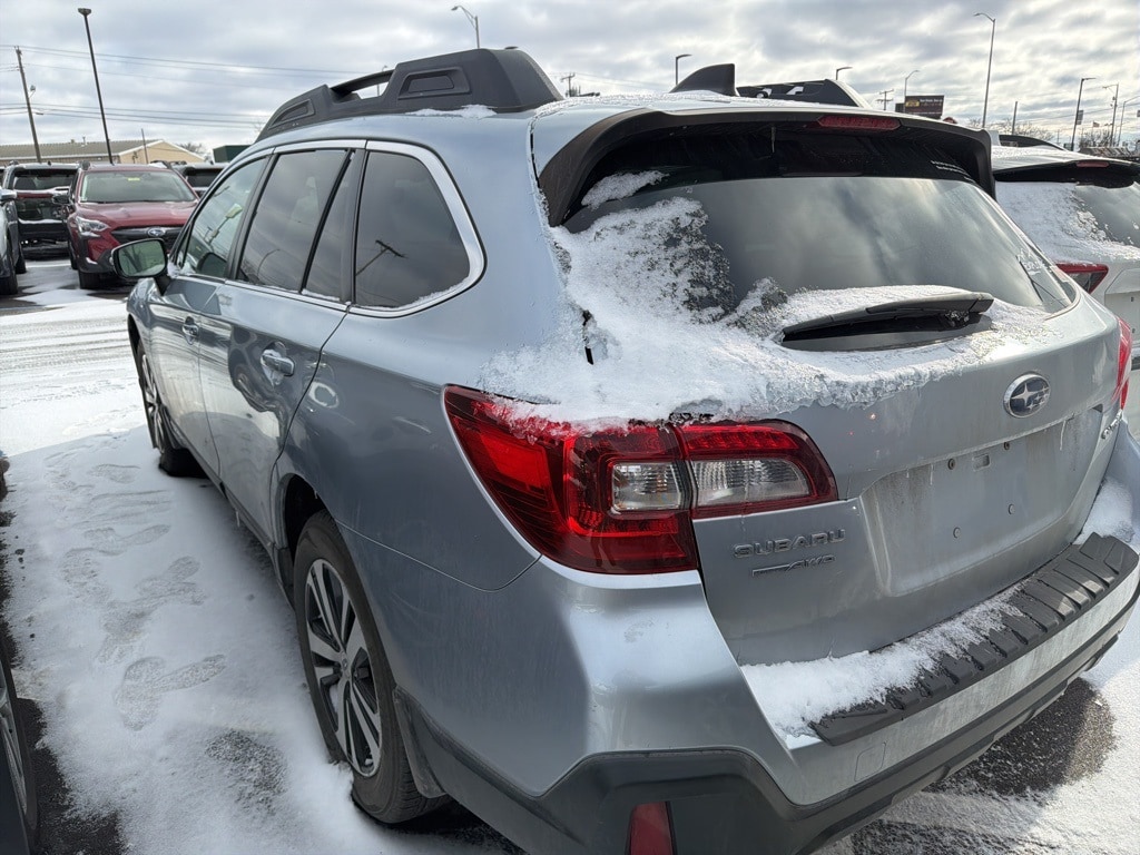 2019 SUBARU OUTBACK - Image 3