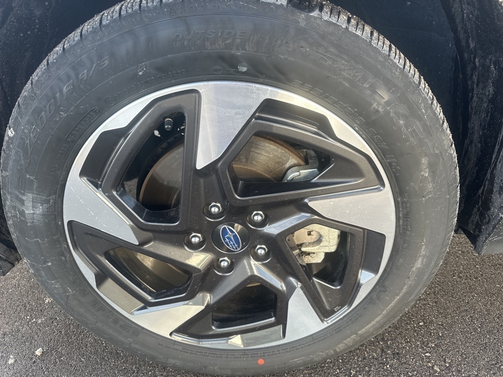2025 SUBARU CROSSTREK - Image 32
