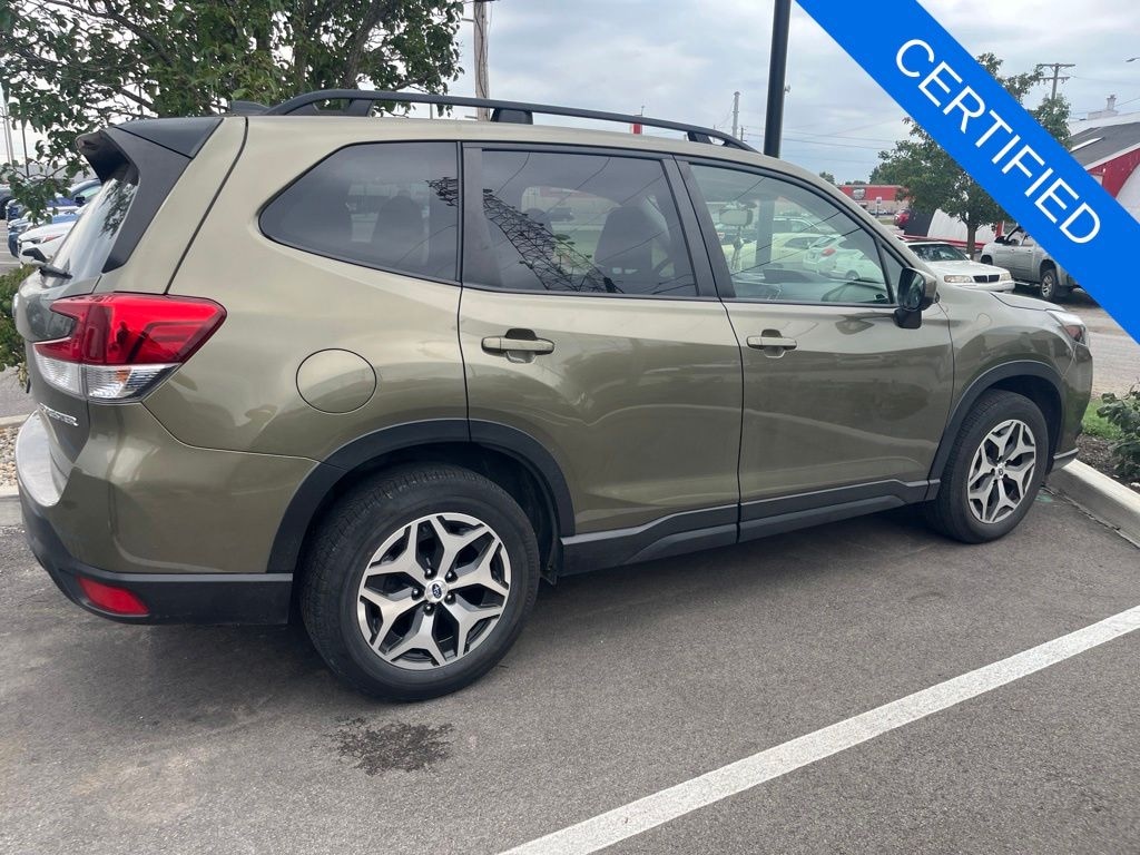 Used 2024 Subaru Forester Premium SUV