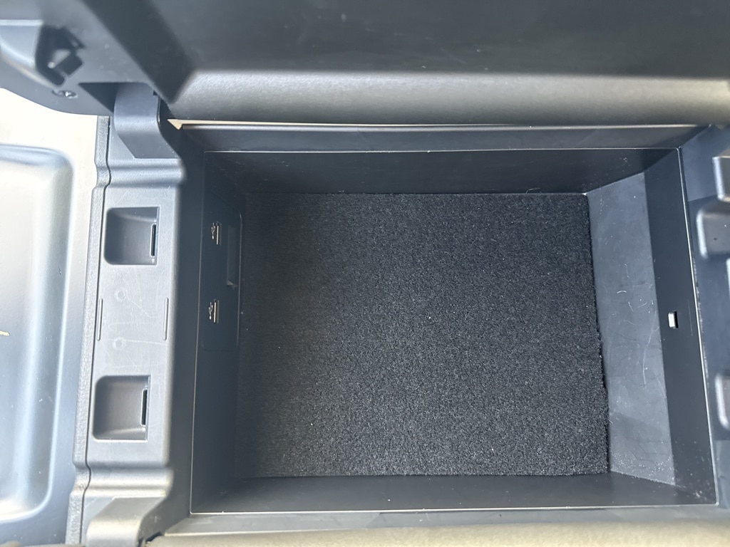 2025 MAZDA CX-90 - Image 18