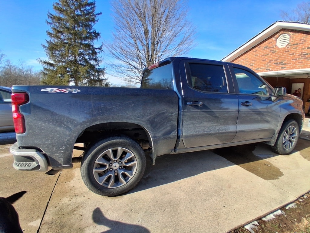 2021 CHEVROLET SILVERADO - Image 3