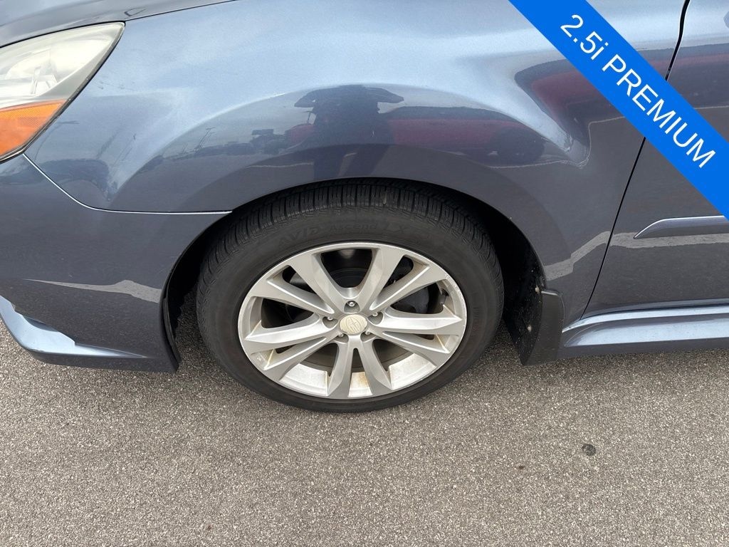 Used 2014 Subaru Legacy 2.5i Sedan
