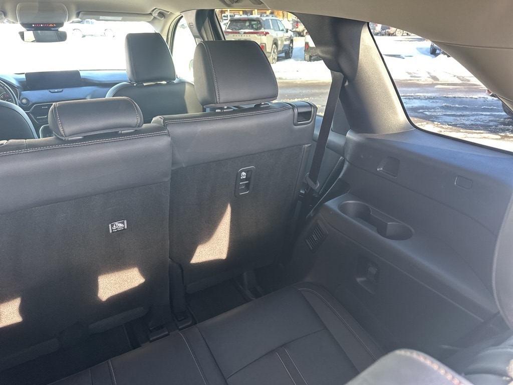 2025 MAZDA CX-90 - Image 29