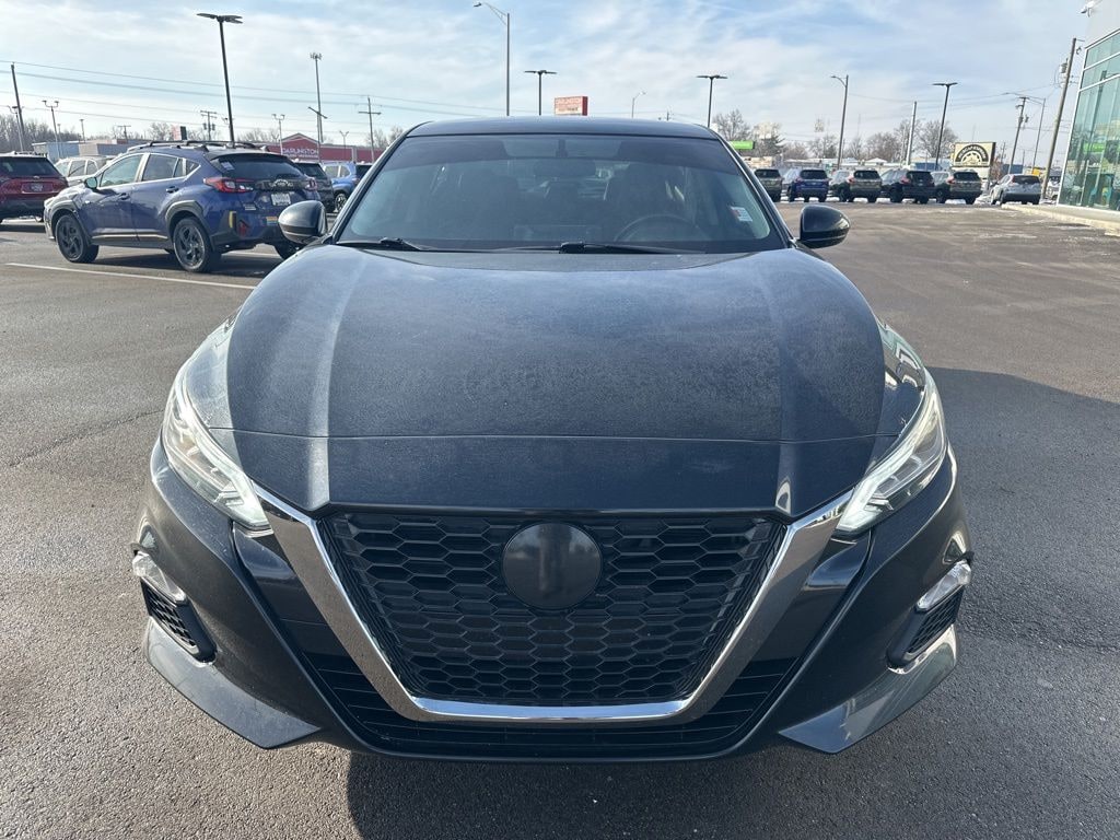 Used 2019 Nissan Altima 2.5 SR Sedan