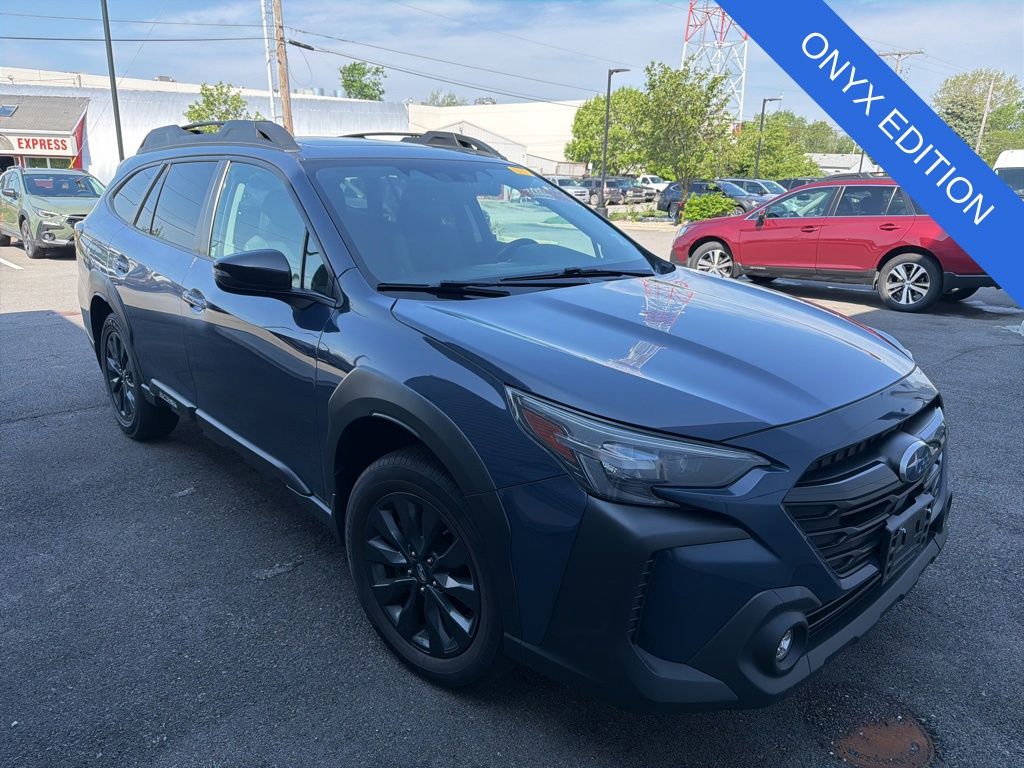 2023 Subaru Outback Onyx Edition's photo