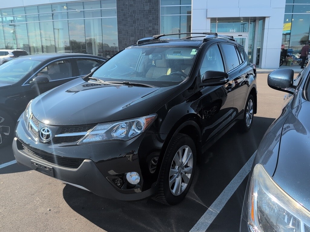 2014 Toyota RAV4 Limited photo 2