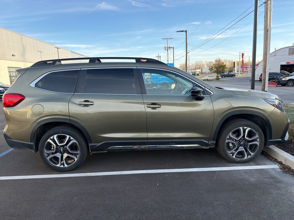 Used 2025 Subaru Ascent Limited SUV