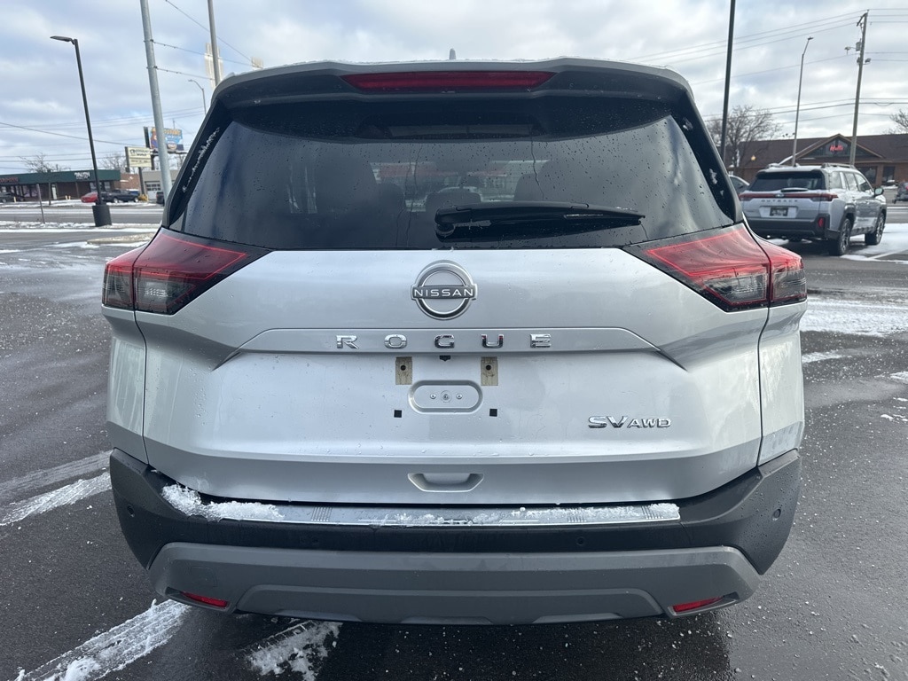 2023 NISSAN ROGUE - Image 5