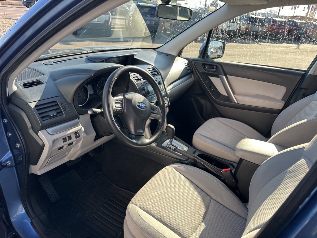 2015 SUBARU FORESTER - Image 14