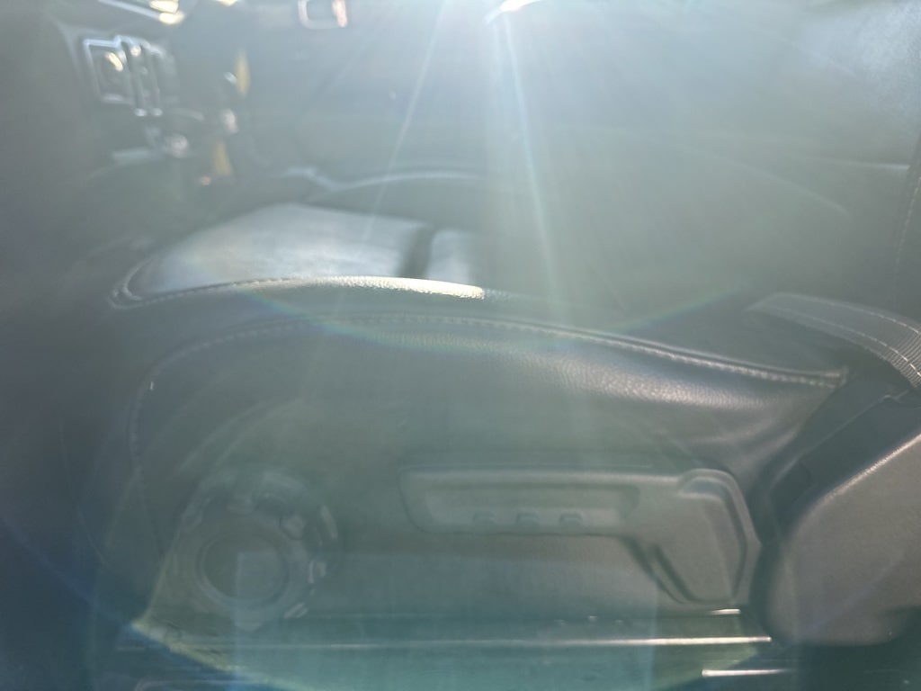 2022 JEEP WRANGLER - Image 12