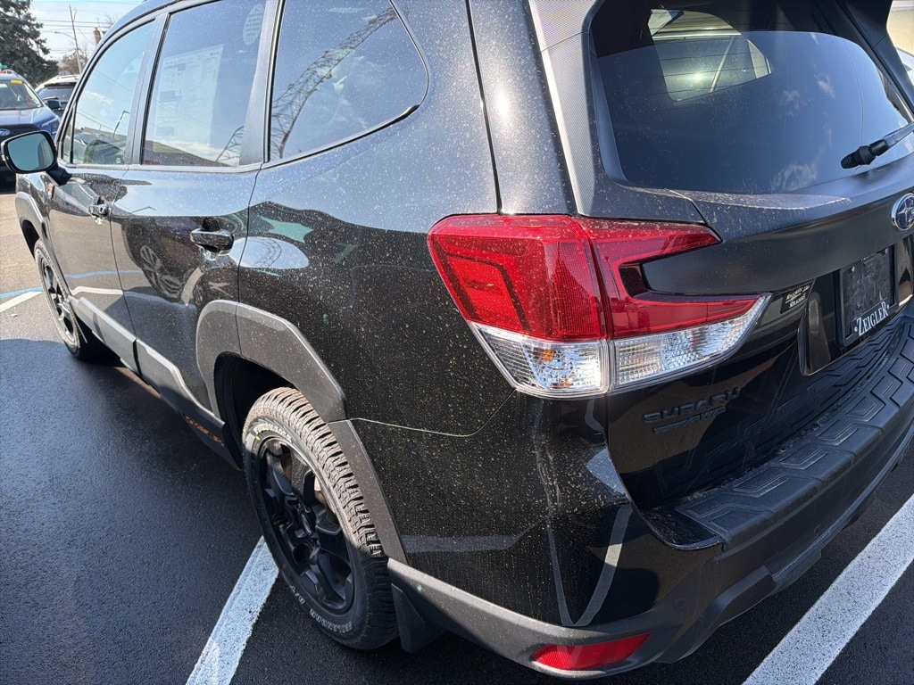 2025 SUBARU FORESTER - Image 3