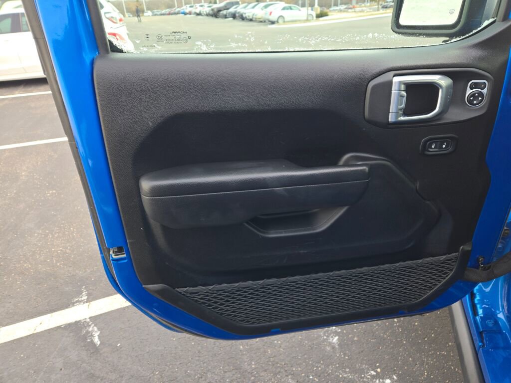 2025 JEEP WRANGLER - Image 19