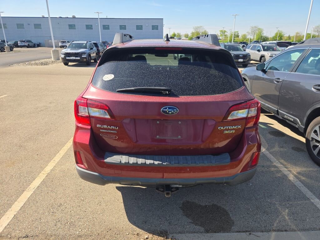 Used 2016 Subaru Outback 3.6R Limited SUV