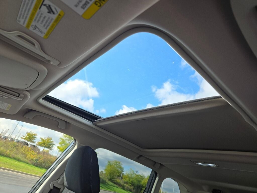 2022 SUBARU FORESTER - Image 24