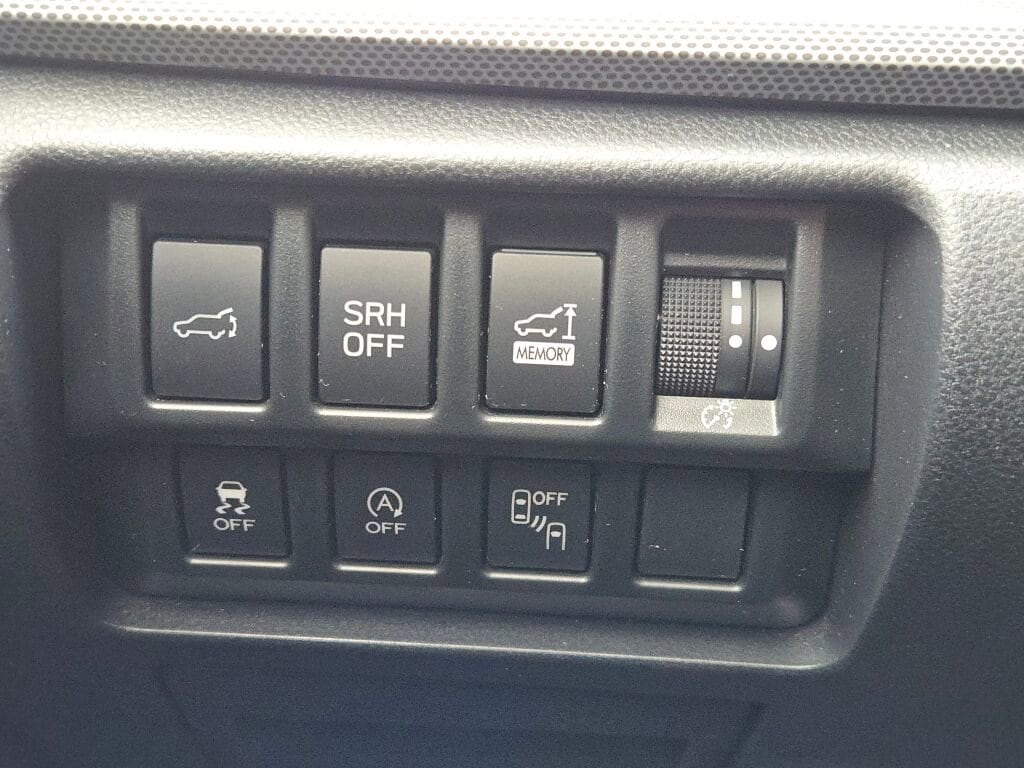 2019 SUBARU FORESTER - Image 38