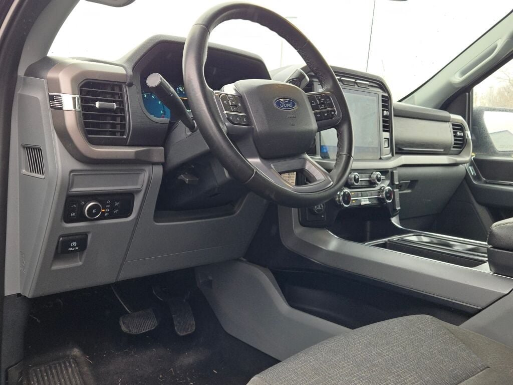 2024 Ford F-150 XLT - Photo 19