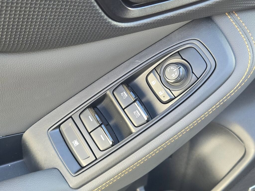 2025 SUBARU FORESTER - Image 20