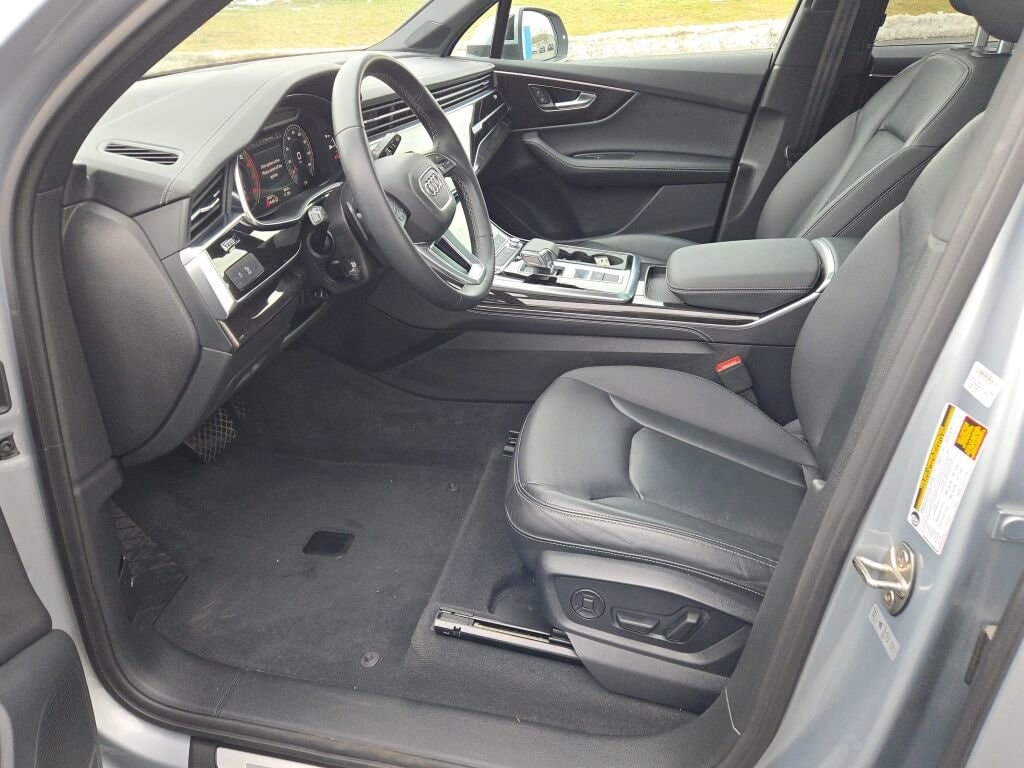 2025 AUDI Q7 - Image 23