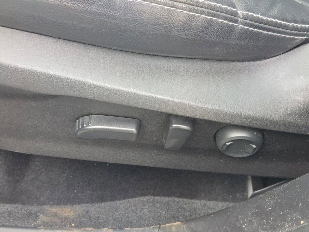 2020 SUBARU FORESTER - Image 26