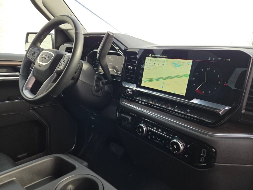 2025 GMC SIERRA - Image 7