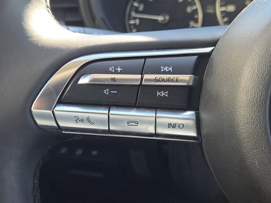 2023 MAZDA CX-30 - Image 30