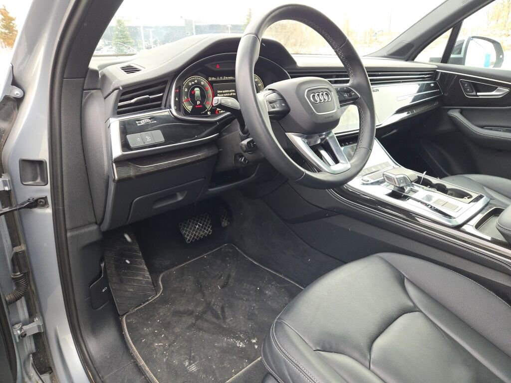 2025 AUDI Q7 - Image 15