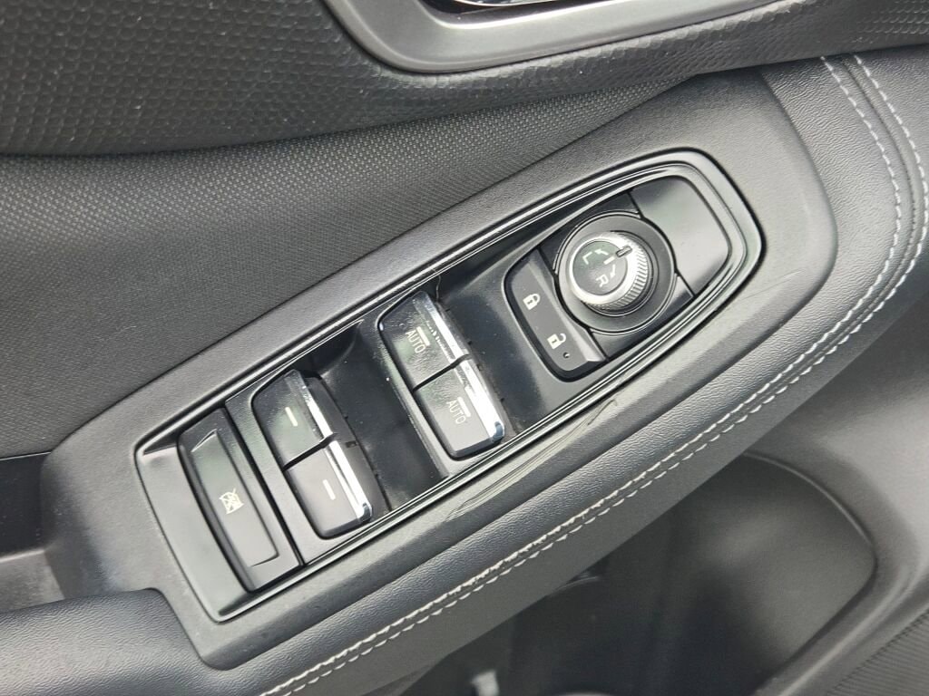 2020 SUBARU FORESTER - Image 19
