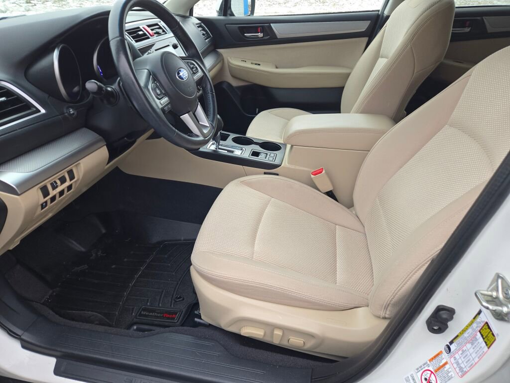2017 SUBARU OUTBACK - Image 21