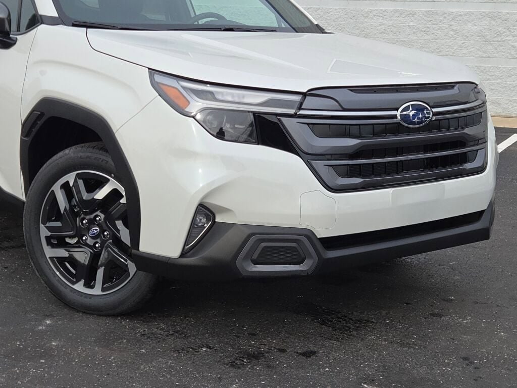 New 2025 Subaru Forester Limited SUV