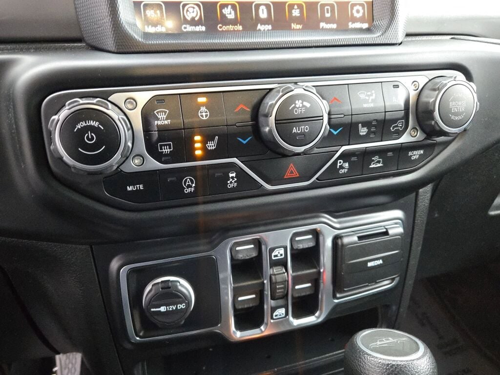 2020 JEEP GLADIATOR - Image 26