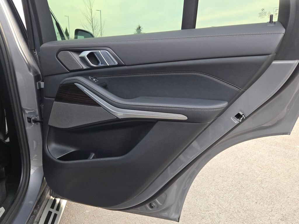 2026 BMW X5 - Image 11
