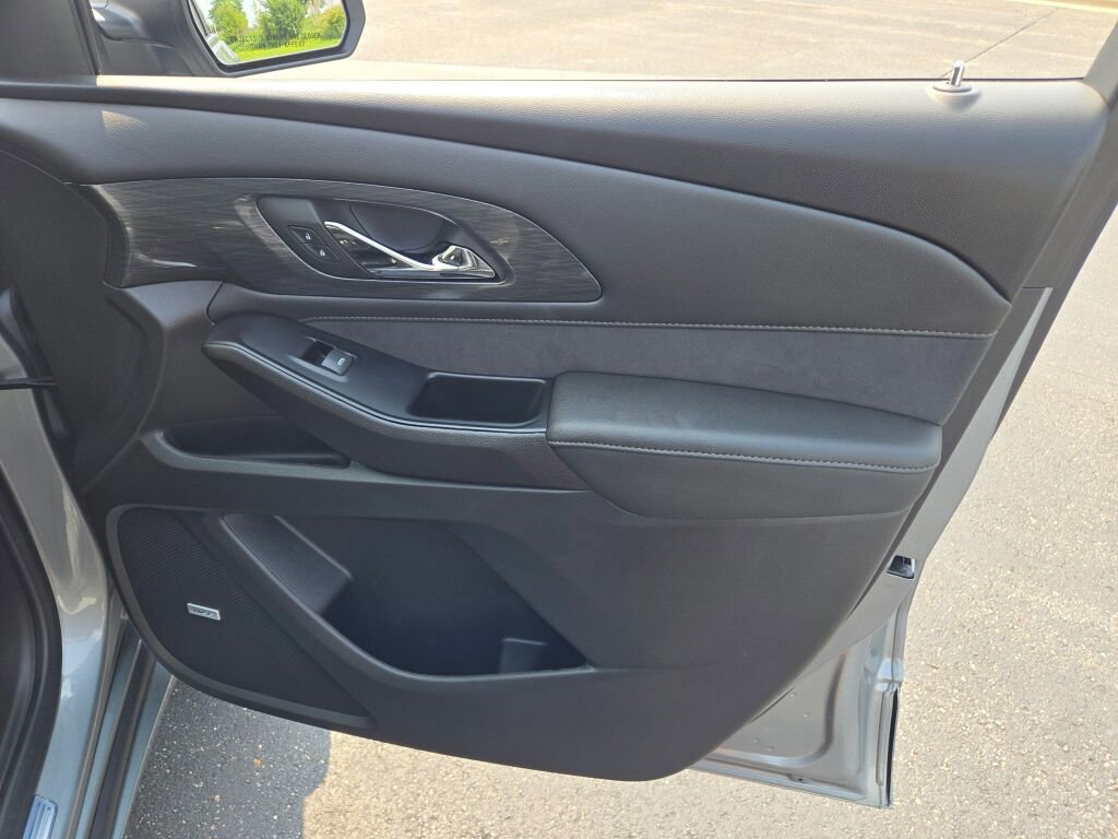 2023 CHEVROLET TRAVERSE - Image 6