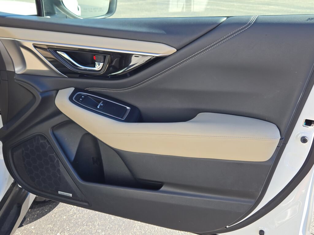 2020 Subaru Outback Limited - Photo 7