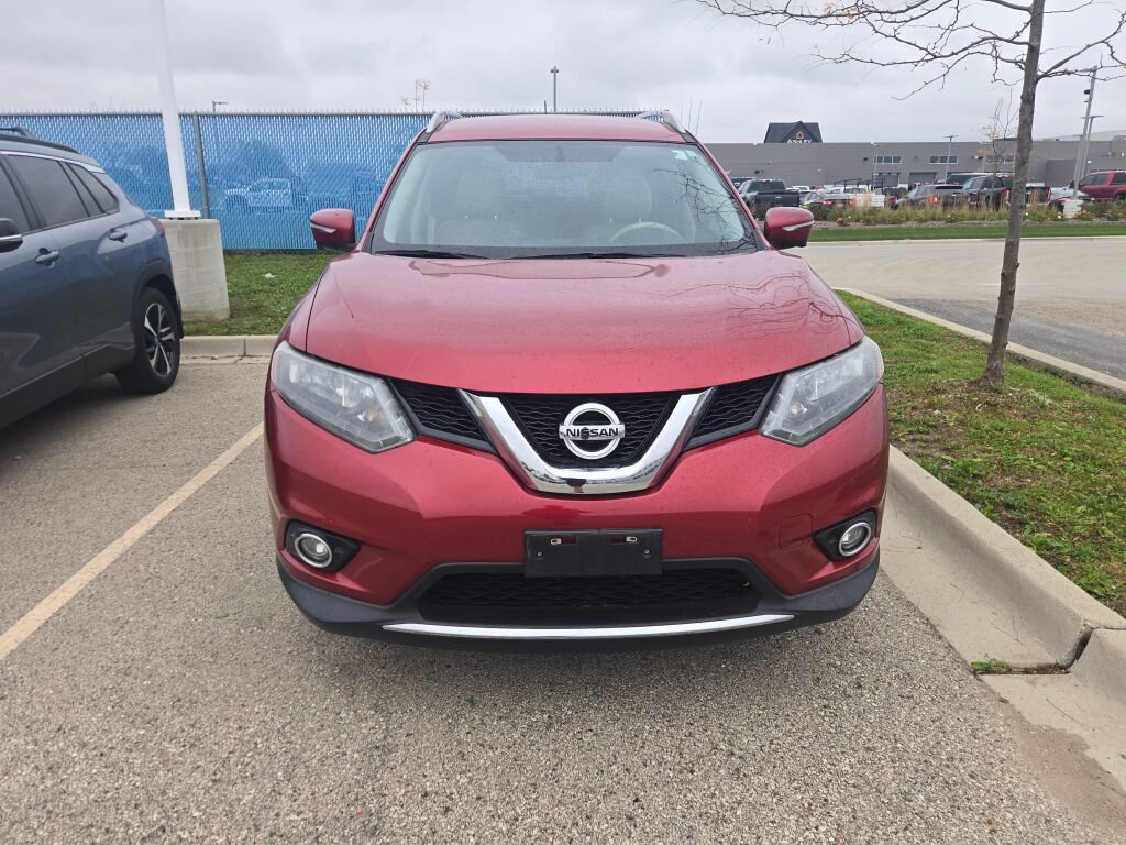 Used 2014 Nissan Rogue SL with VIN 5N1AT2MV5EC830584 for sale in Kenosha, WI