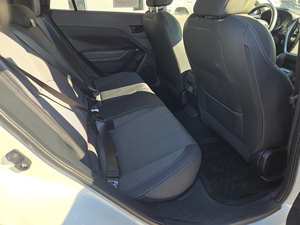 2024 SUBARU CROSSTREK - Image 9