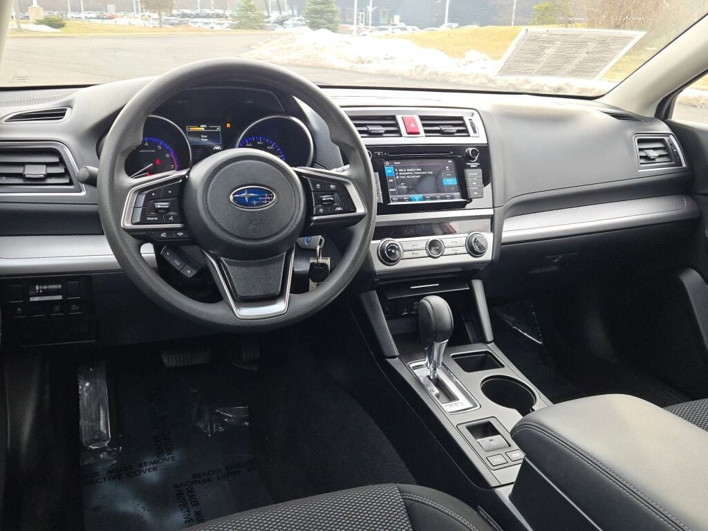 2019 SUBARU OUTBACK - Image 16