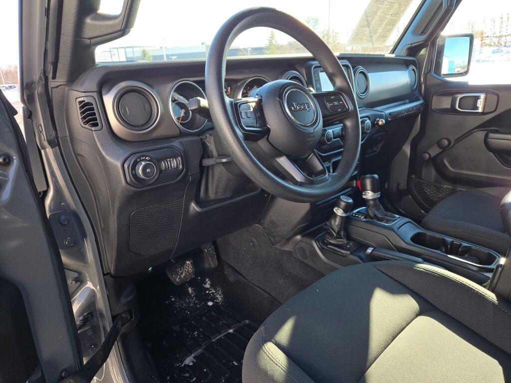 2021 JEEP WRANGLER - Image 20